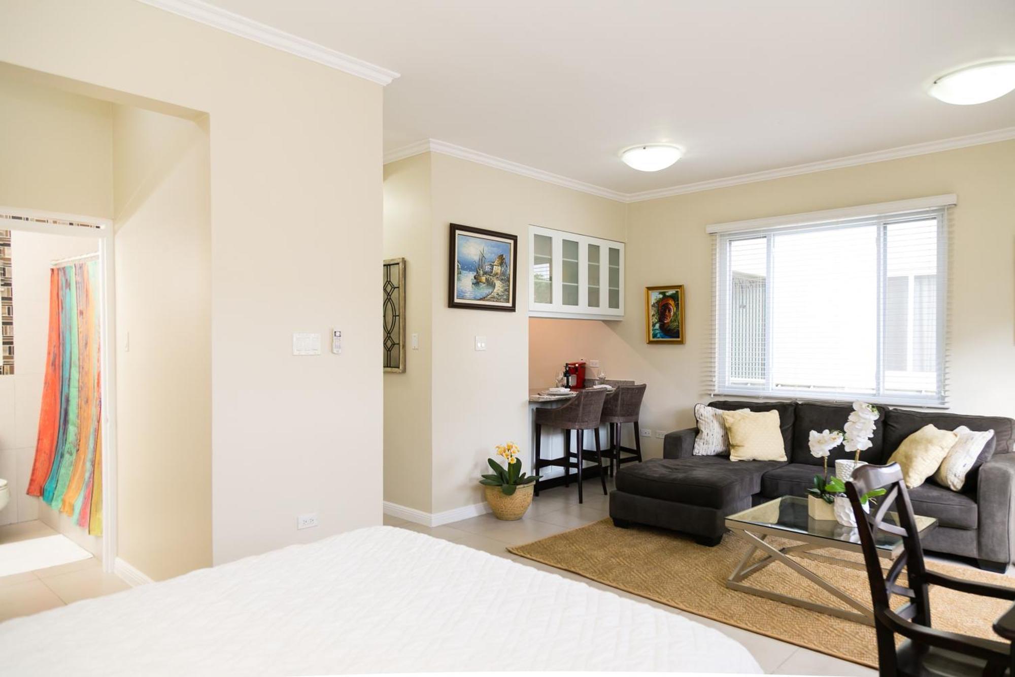 Chic Haven Studio In Kingston Dış mekan fotoğraf